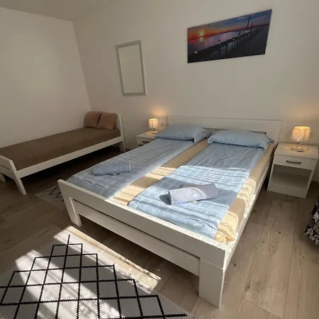 Cozy Center 公寓 Bihać