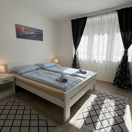 Cozy Center Apartament